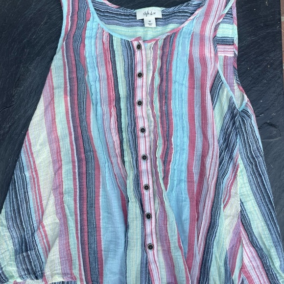 Beautiful striped pastel blouse - Picture 3 of 5